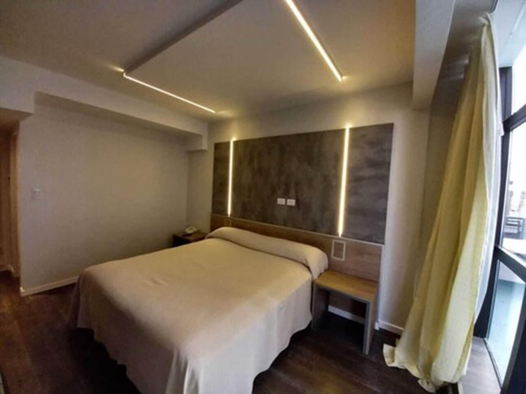 Hotel Versailles Mar del Plata